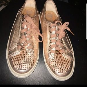 Rosegold Studded Sneakers